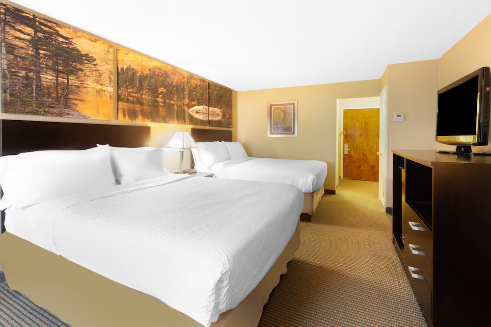 Days Inn by Wyndham Plattsburgh - photo 9
