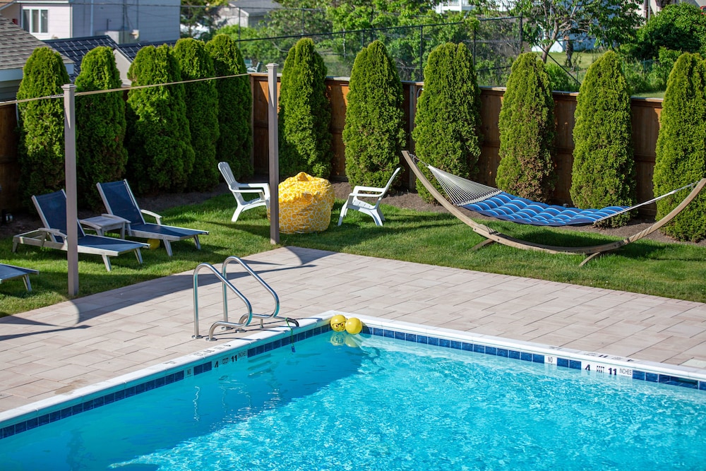 Ocean Resort Inn - photo 61