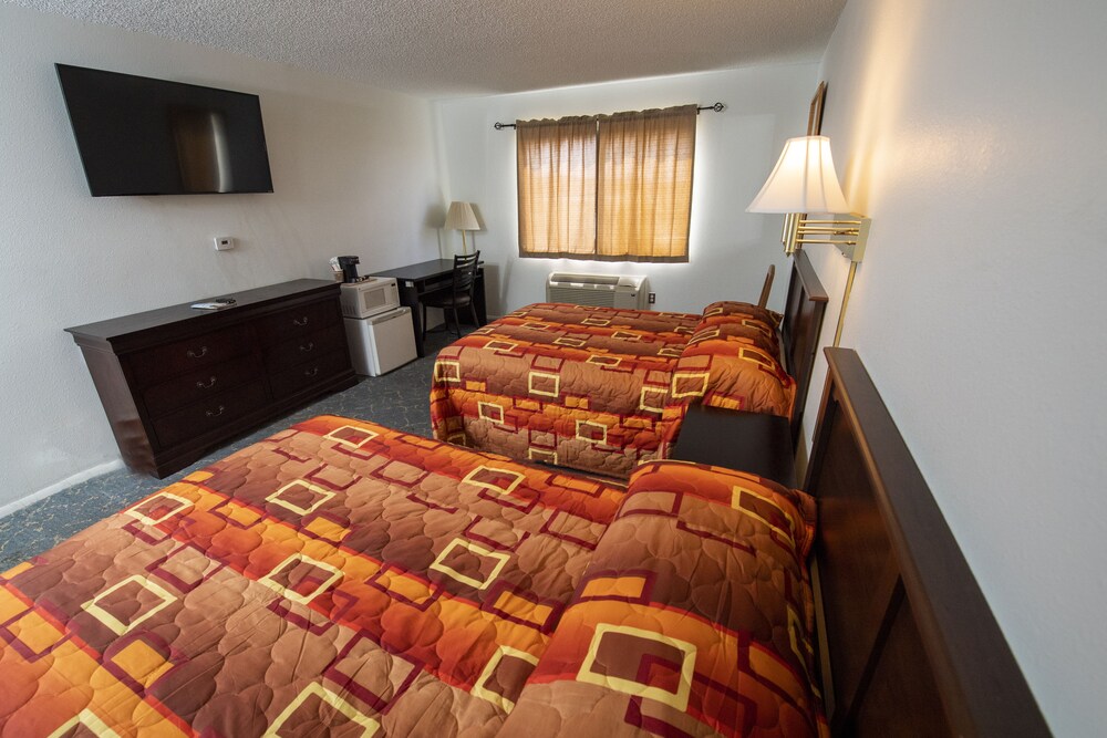 Tower 64 Motel & RV - photo 80