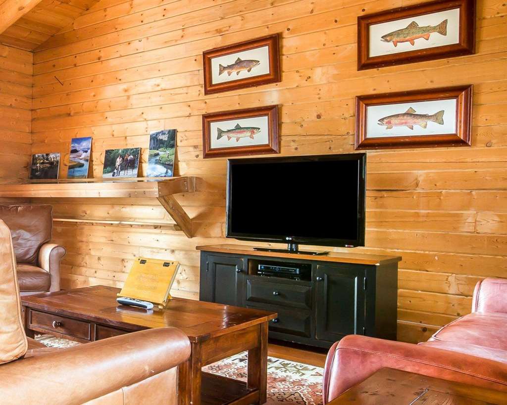 Yellowstone Valley Lodge an Ascend Collection Hotel - photo 13