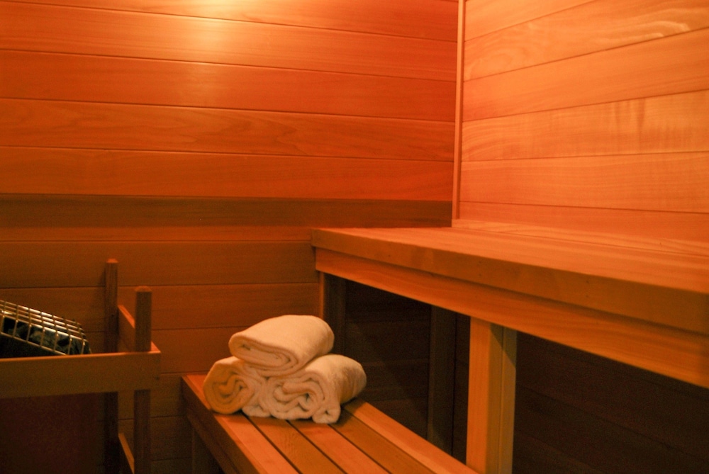 Cedar Spring Inn & Spa - photo 25