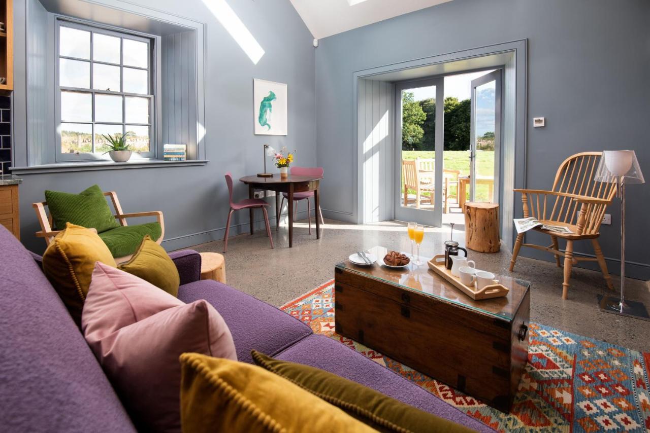 Ploughman's Bothy at Papple Steading — 4-Star Luxury Hotel in Haddington, United Kingdom