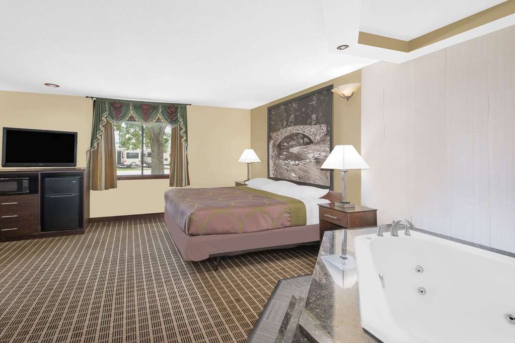 Super 8 by Wyndham Webster City IA - photo 11