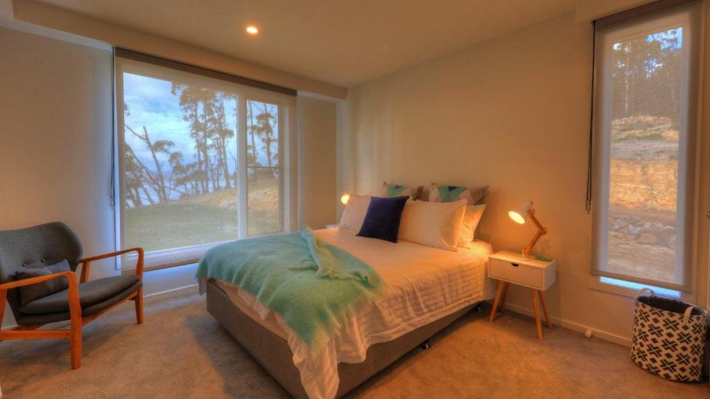 Esperance Landing - carbon neutral hotel in Cygnet