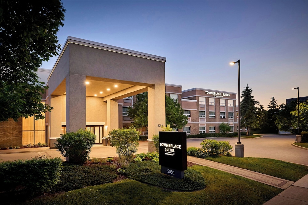 Towneplace Suites by Marriott Mississauga Airport Corporate Center