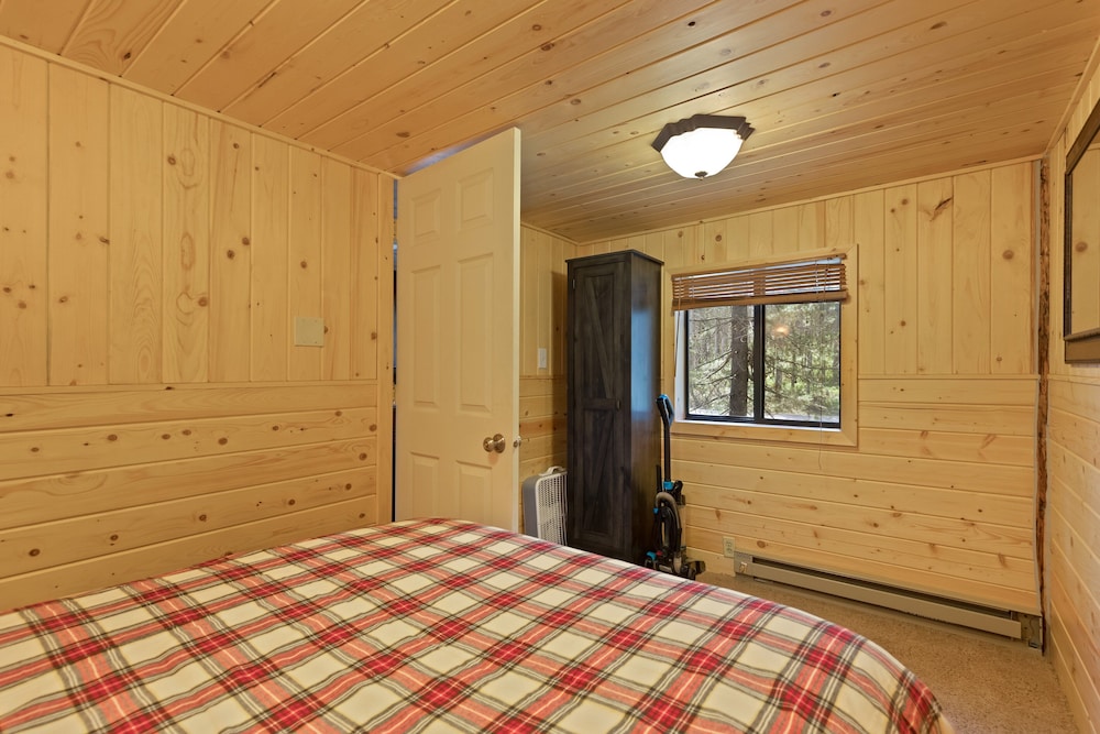 Little Fox — hotel in Island Park