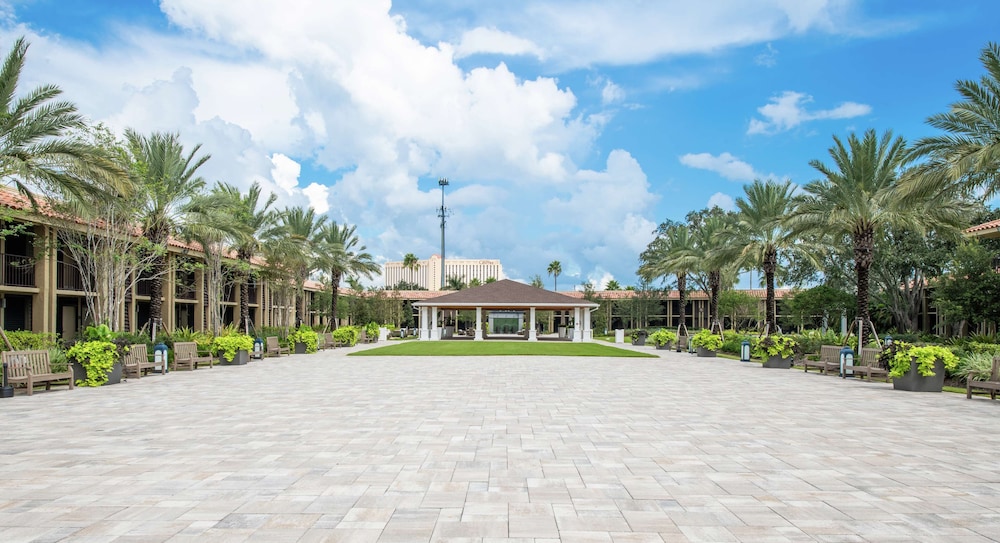 DoubleTree by Hilton Orlando Theme Park Resort - photo 70