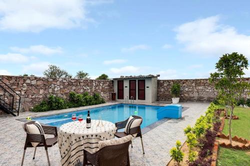 StayVista's La Villa Farm Tranquil Retreat with Outdoor Pool Games & Terrace — 4-Star Luxury Hotel in Jaipur, India