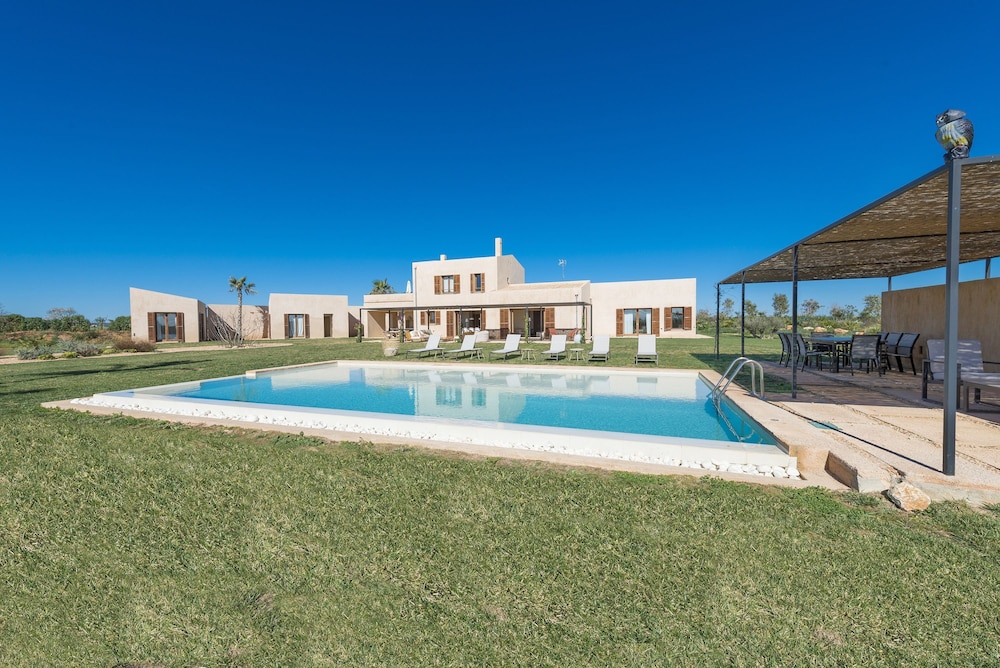 Talassa in Campos With 3 Bedrooms and 4 Bathrooms — hotel in Campos