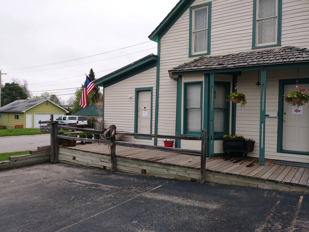The Sturgis Motel - photo 24