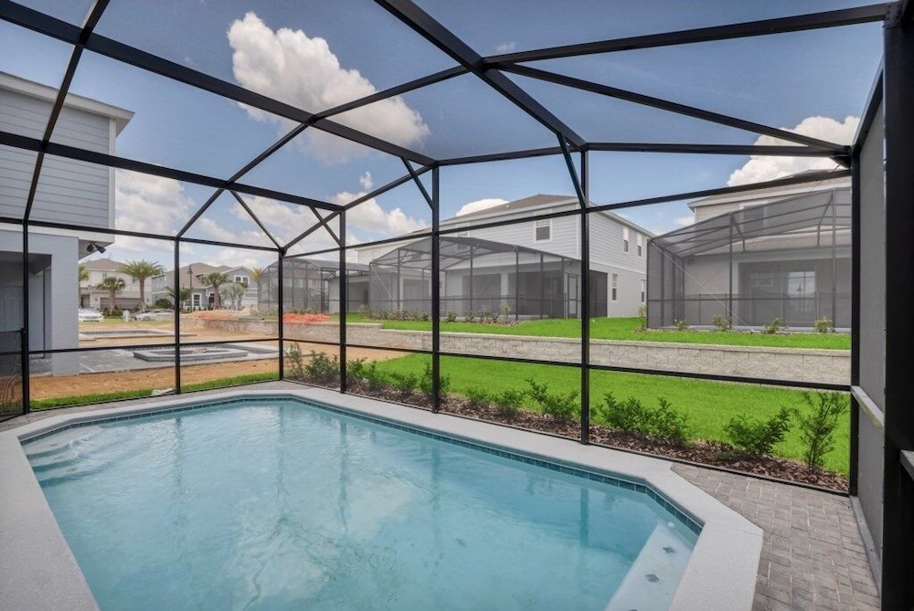5 Bed With Fantastic Game Room In Fun Resort 5 Bedroom Townhouse by RedAwning - photo 34