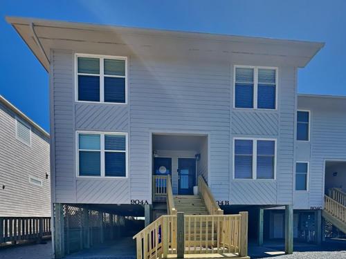 Haileys Hideaway — 4-Star Luxury Hotel in Santa Cruz, United States