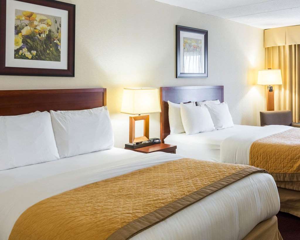 Clarion Hotel Somerset New Brunswick - photo 9