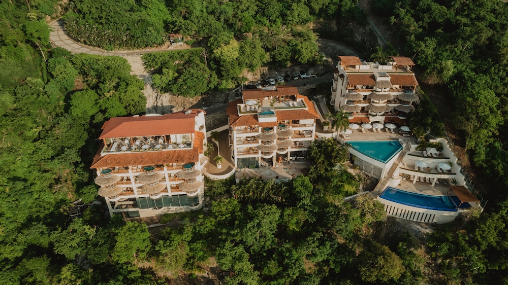 Pacífica Grand Zihuatanejo in Ixtapa-Zihuatanejo, Mexico
