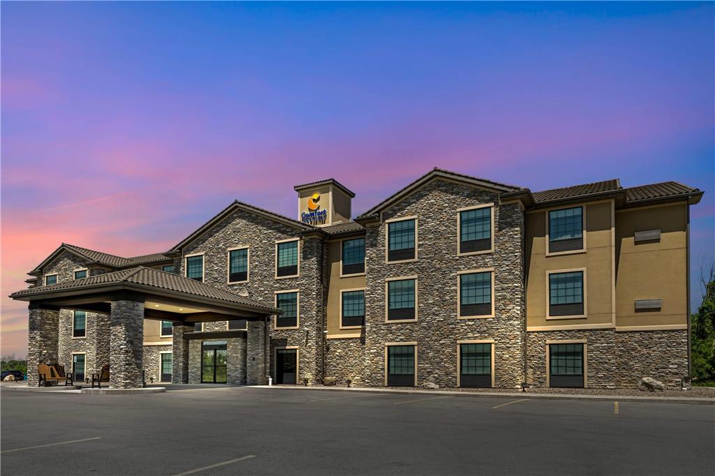 Comfort Inn Suites Medina Ny Near Erie Canal — Medina
