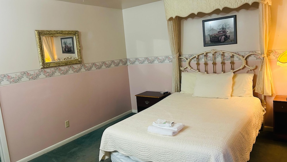 Victorian Inn Superior By Capital O NE - photo 25