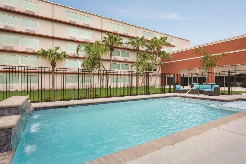Verta Hotel Mcallen Airport - photo 24