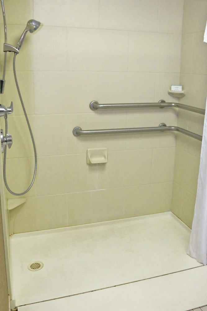 Homewood Suites by Hilton St Louis Galleria - photo 33