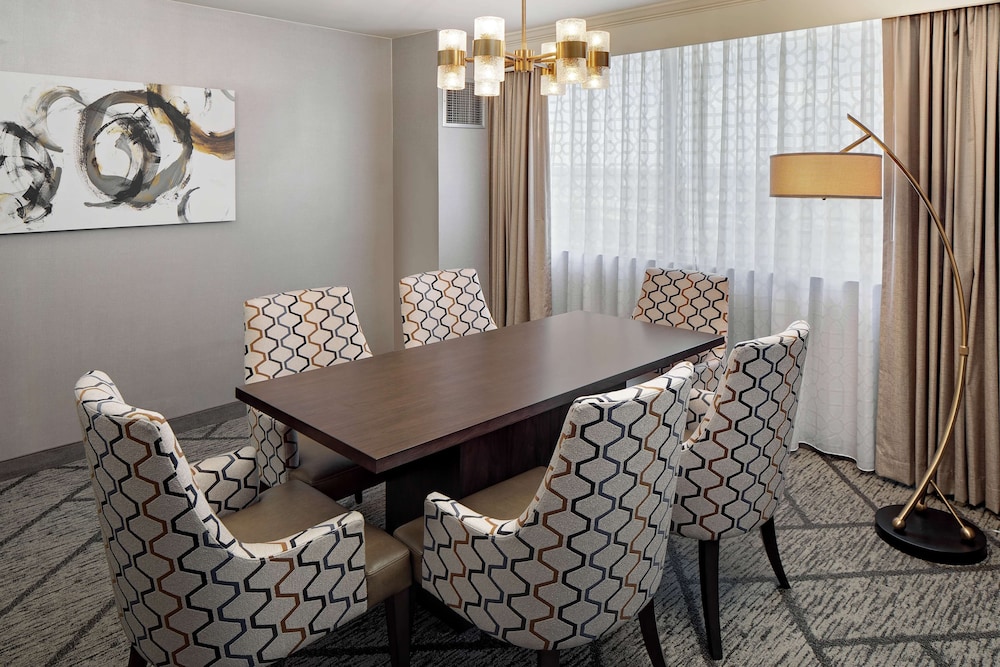 DoubleTree by Hilton Tulsa Downtown - photo 35