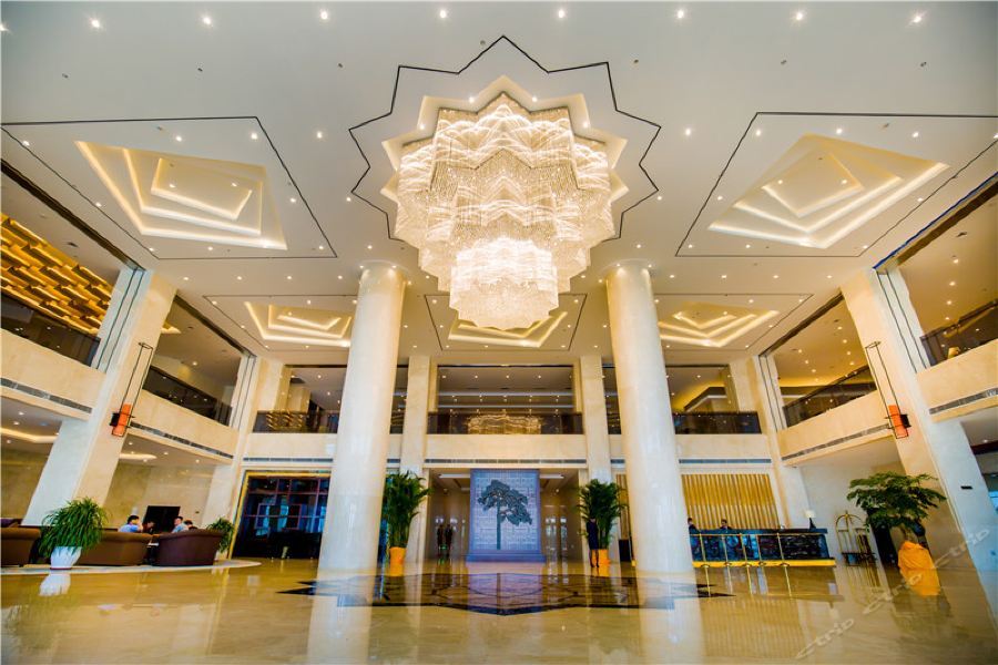 Tianzhu Haoyi Hotel — 5-Star Luxury Hotel in Funan Chengguanzhen, People's Republic of China