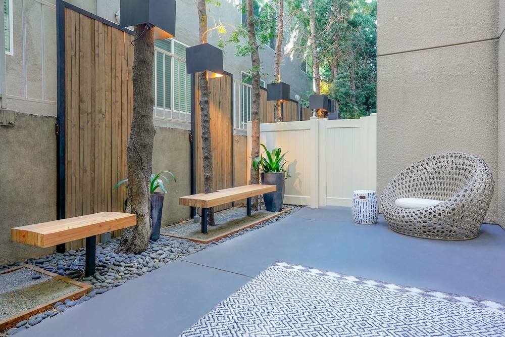 Hotel Amarano Burbank Hollywood - photo 73