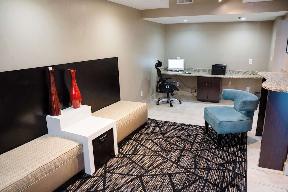 Sleep Inn & Suites Knoxville West - photo 129