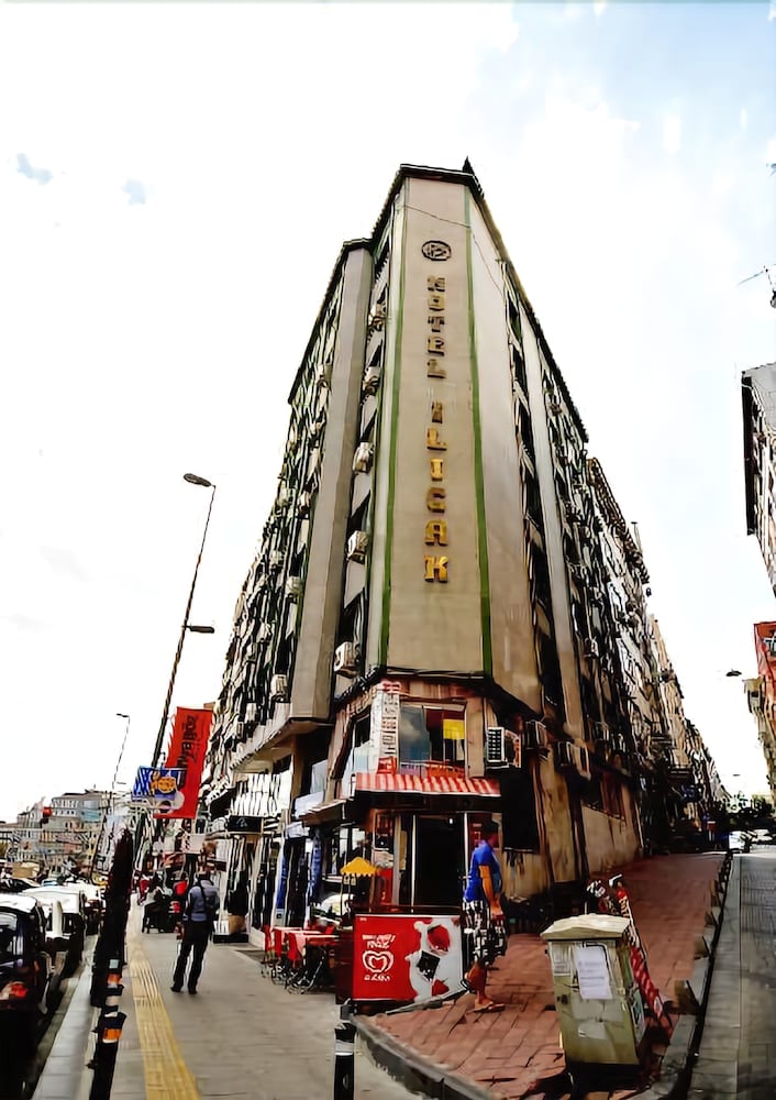 Ilıcak Hotel — 4-Star Luxury Hotel in Istanbul, Turkey