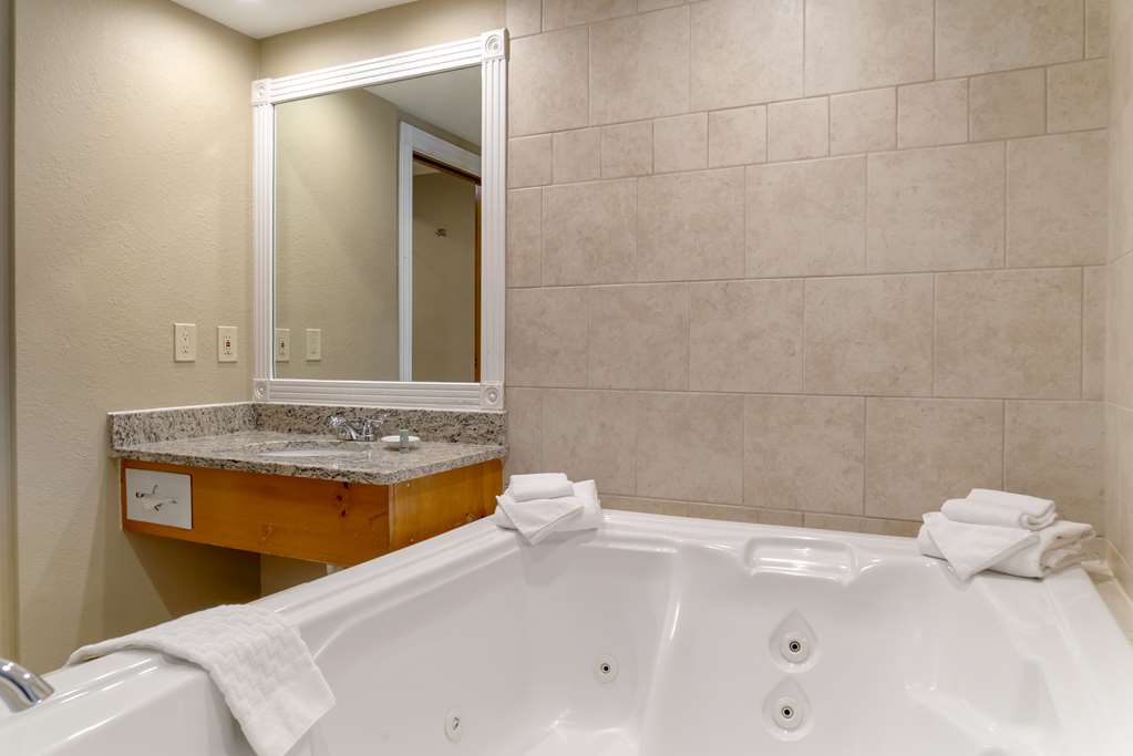 Best Western Greenfield Inn - photo 53