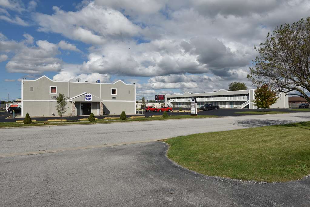 Knights Inn Merrillville - photo 2
