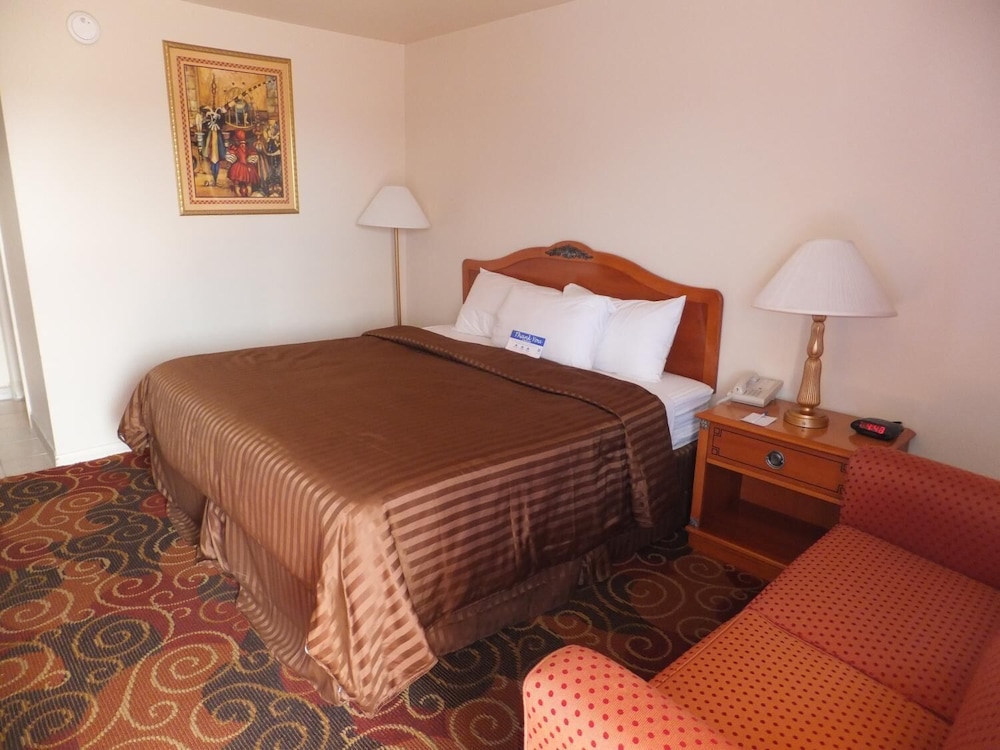 Americas Best Value Inn Santa Rosa NM - photo 7