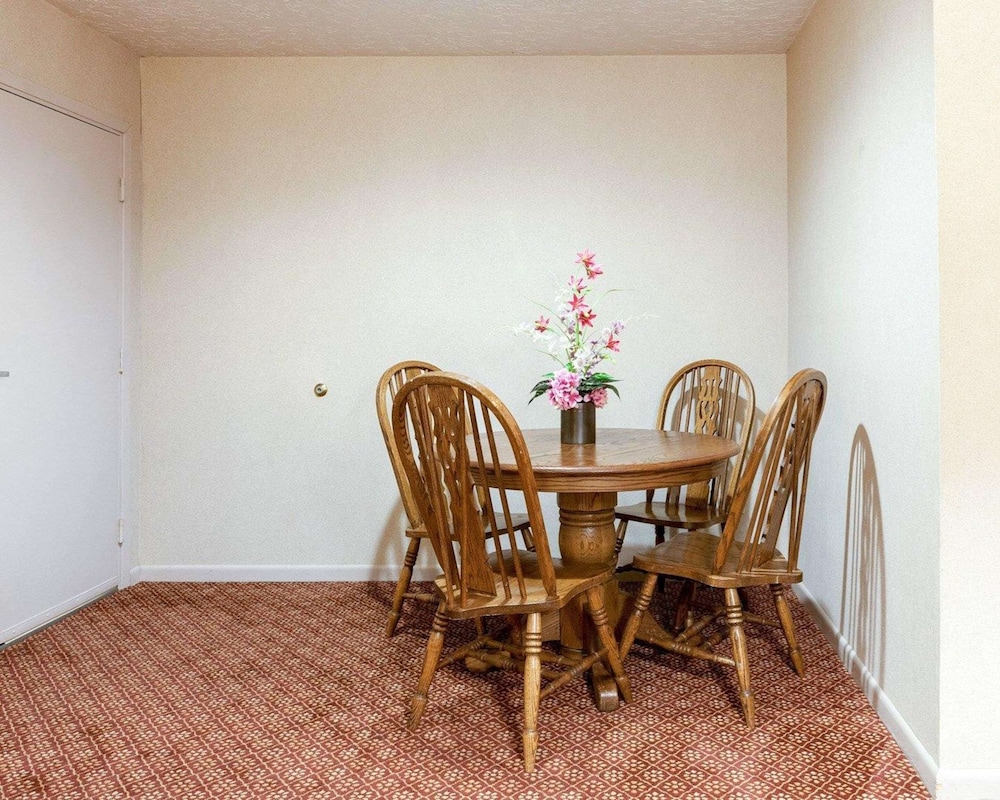Rodeway Inn Jasper - photo 19