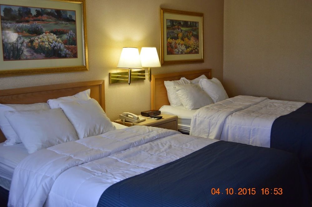 Hotel Muscatine - photo 19