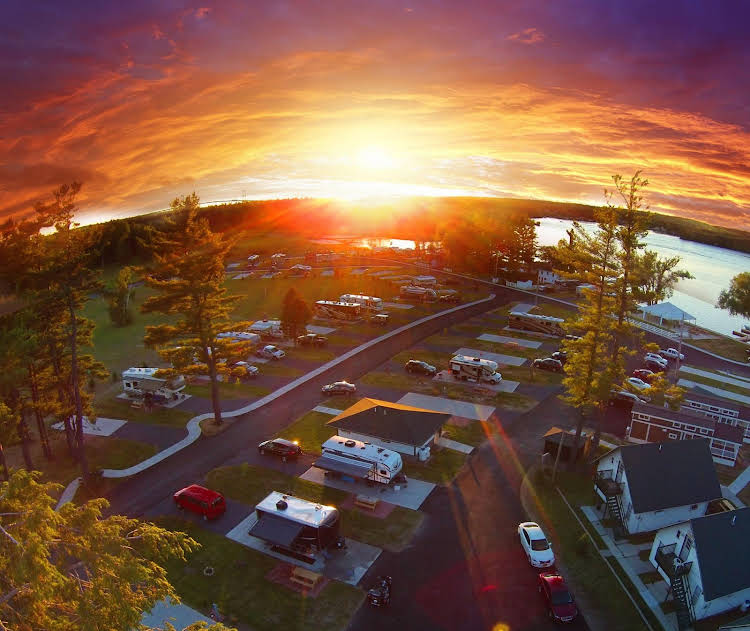 Swan Bay Resort 1000 Islands Premier RV Park & Marina - photo 4
