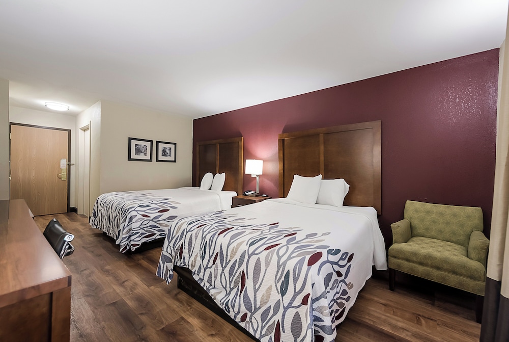 Red Roof Inn Newport News Yorktown - photo 20