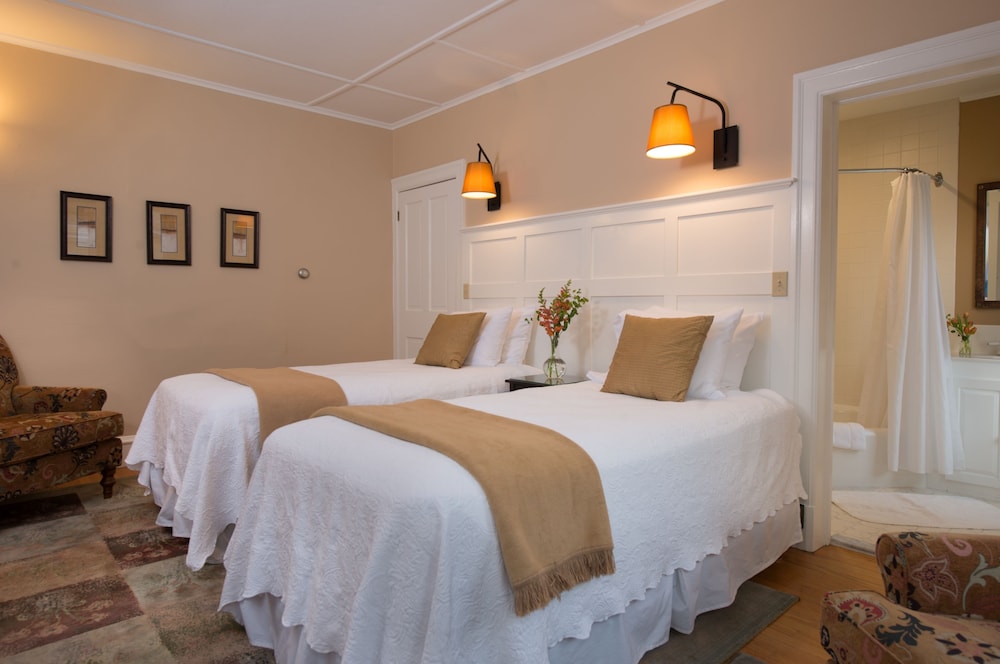 Swift House Inn - photo 85