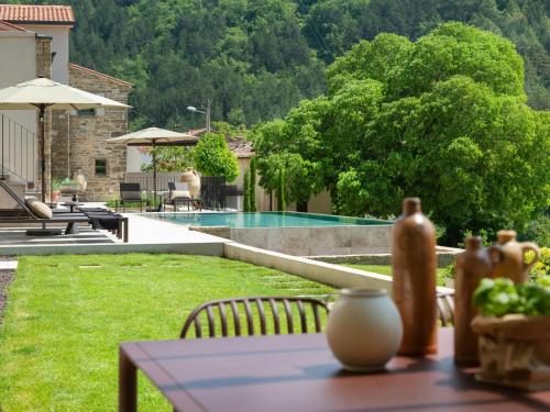 Villa Panorama del Tartufo by Interhome — 4-Star Luxury Hotel in Motovun, Croatia