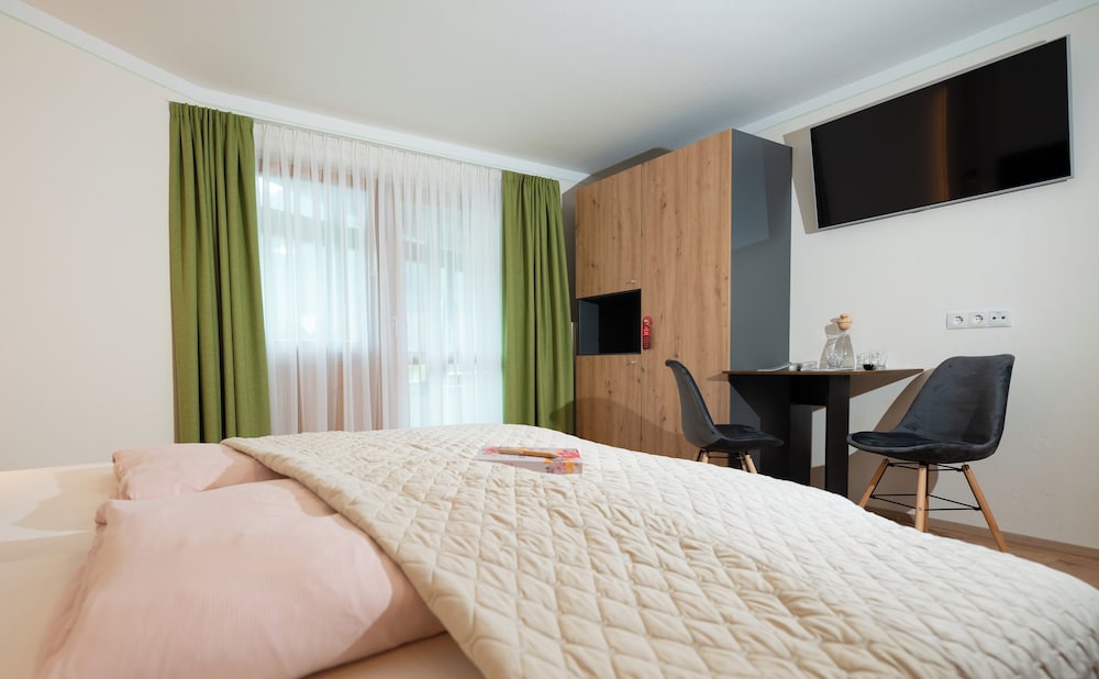 Gasthof Rieder Stub'n — hotel in Ried Im Oberinntal
