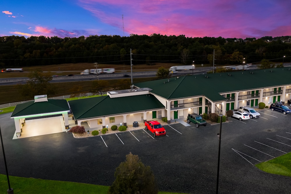 Quality Inn Dandridge - photo 49
