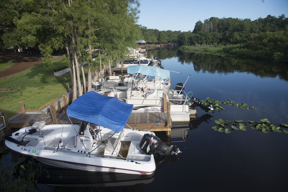 Camp Mack Lodge Marina & RV Resort - photo 46