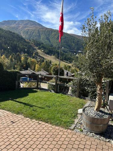 Zimmer Mamma Mia — hotel in Stalden