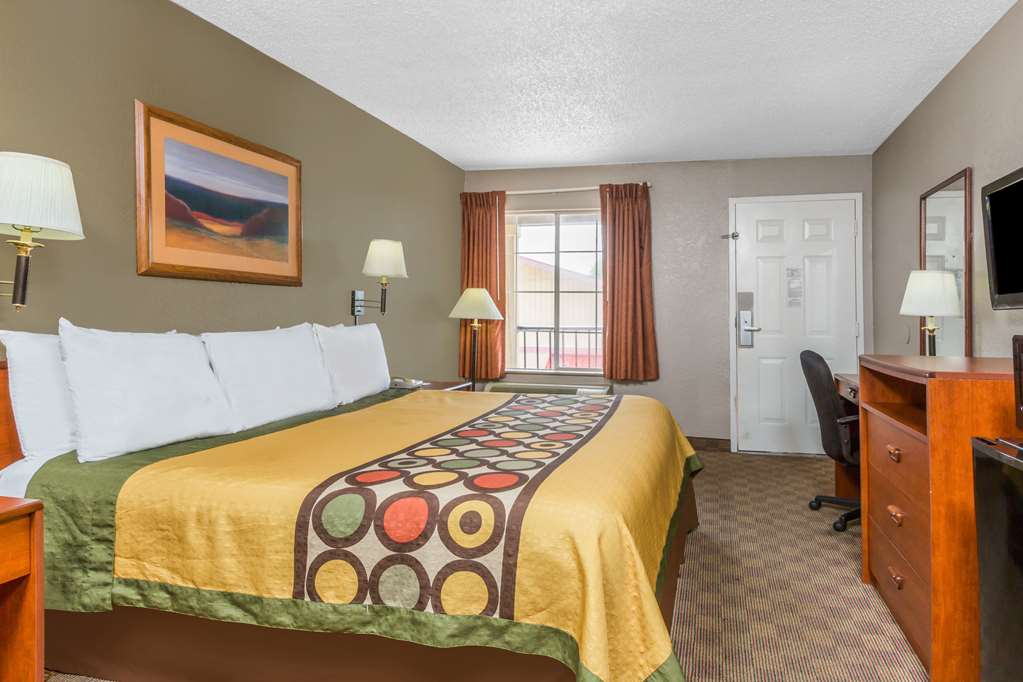 Super 8 By Wyndham Metairie - photo 9