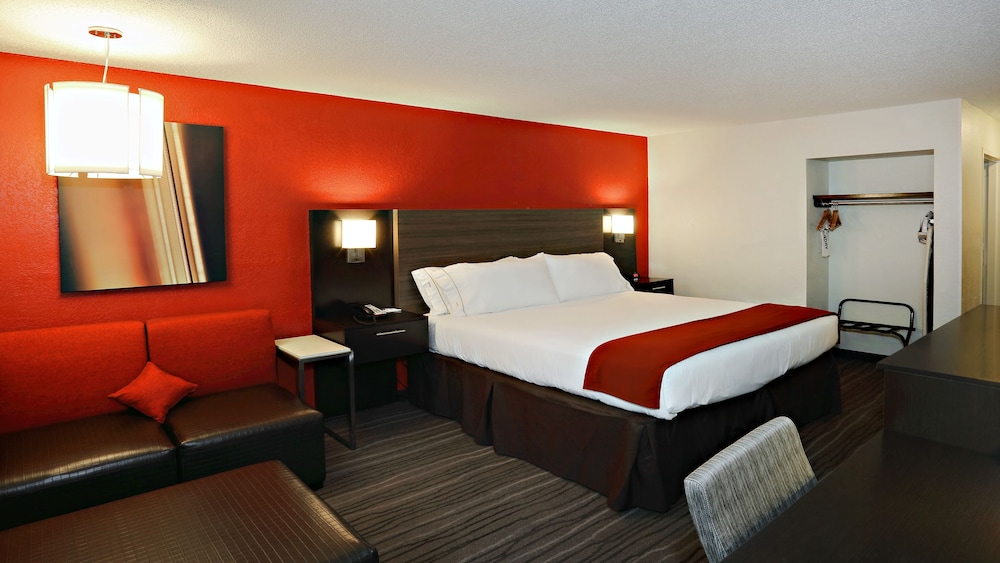 Holiday Inn Express Brentwood South Cool Springs by IHG - photo 3
