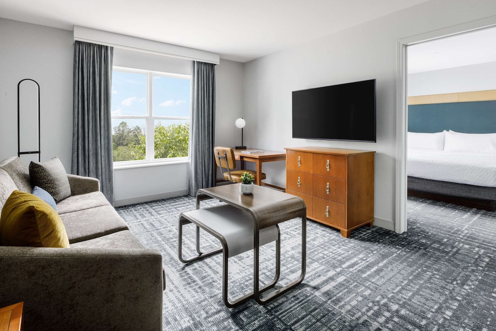 Homewood Suites by Hilton Portsmouth - photo 16