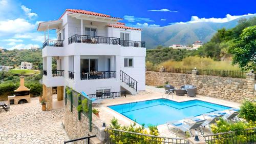Mare Blue Villas Heated Pool — 4-Star Luxury Hotel in Georgioupolis, Greece
