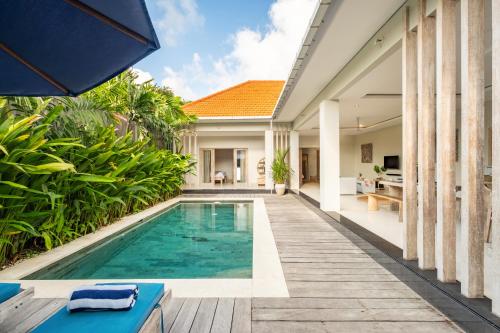 Villa Larissa Seminyak 2BR Pool Kuta Petitenget — 4-Star Luxury Hotel in Seminyak, Indonesia
