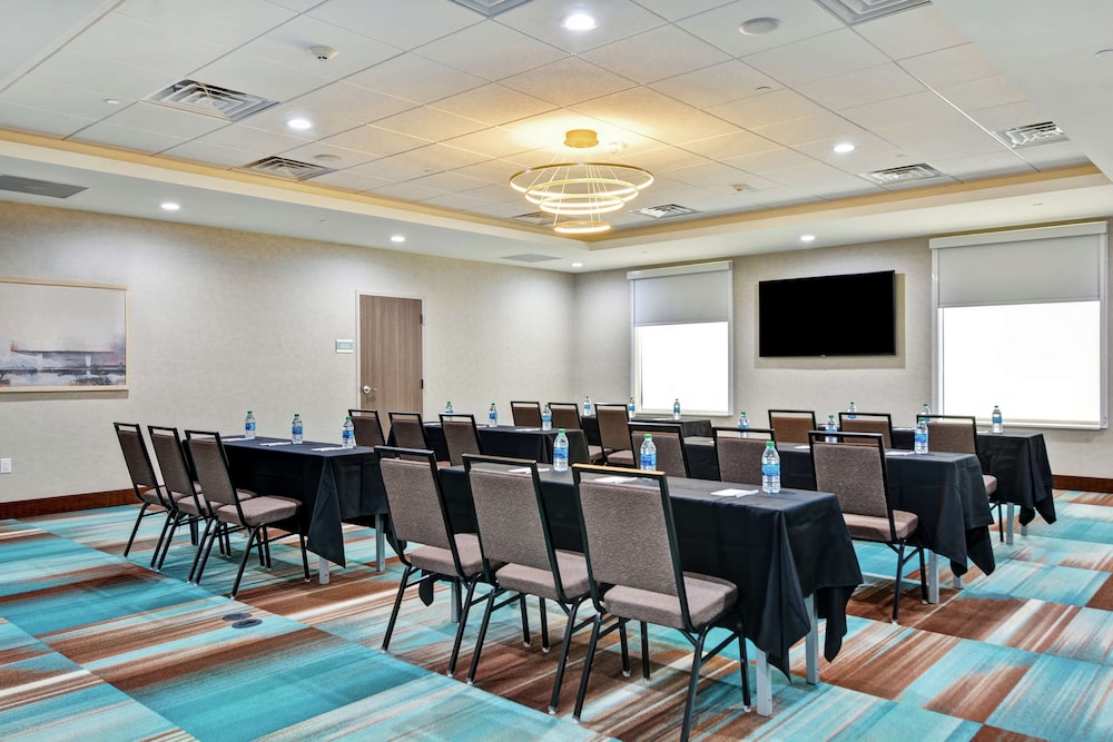 Home2 Suites by Hilton Bedford DFW West TX - photo 31