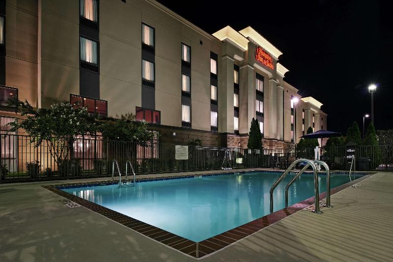 Hampton Inn & Suites Millington - photo 128