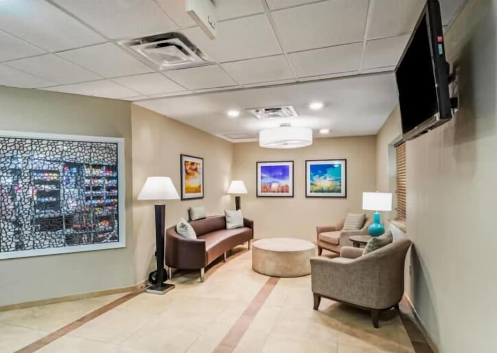 Candlewood Suites Hattiesburg by IHG - photo 8