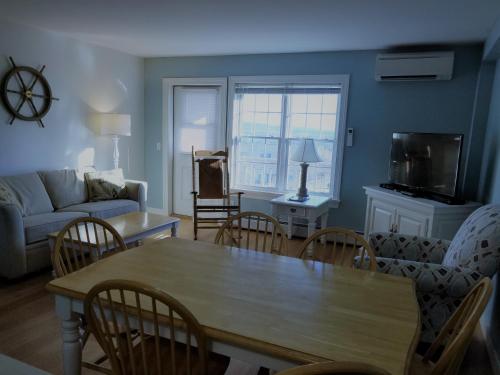 Harbor Ridge - photo 5