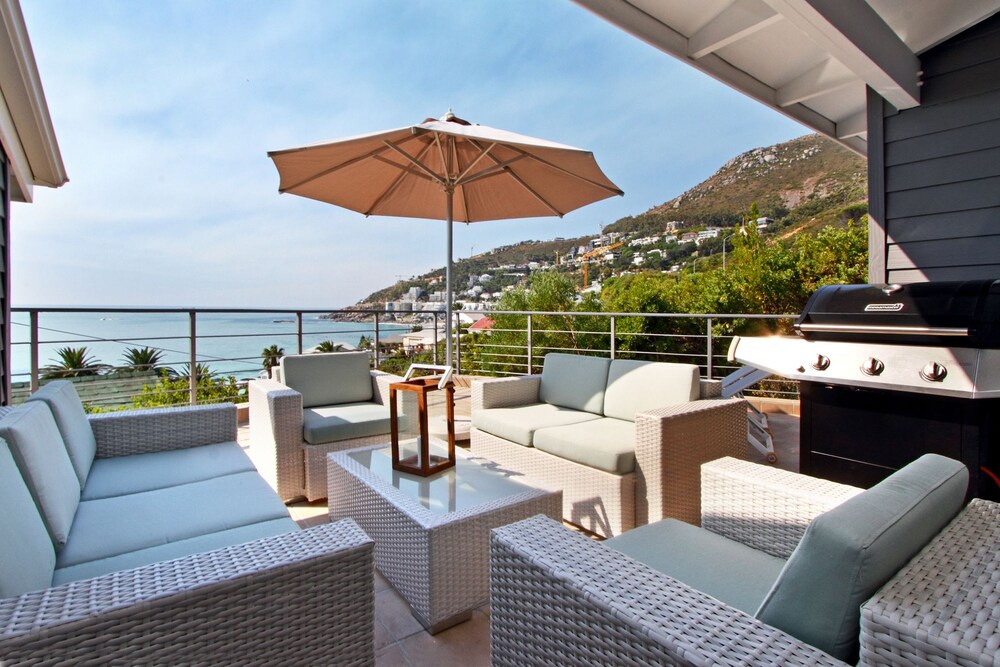 Cosy Beach Bungalow on Clifton — 4-Star Luxury Hotel in Cape Town, South Africa
